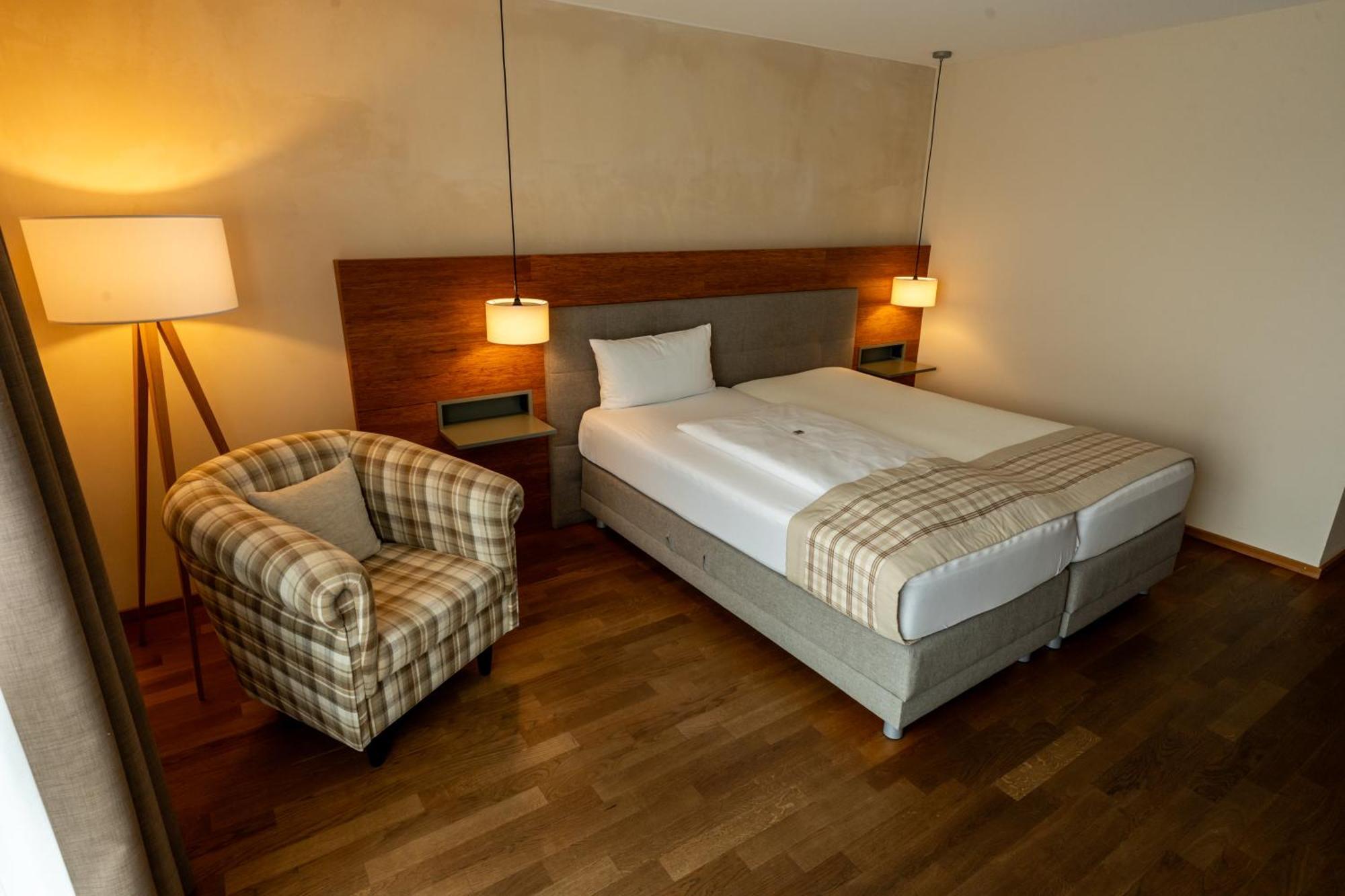 Restaurant Hotel Zum Storchen Waldkirch Extérieur photo